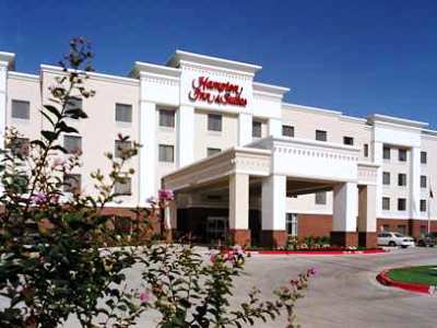 Hampton & Hotel Greenville
