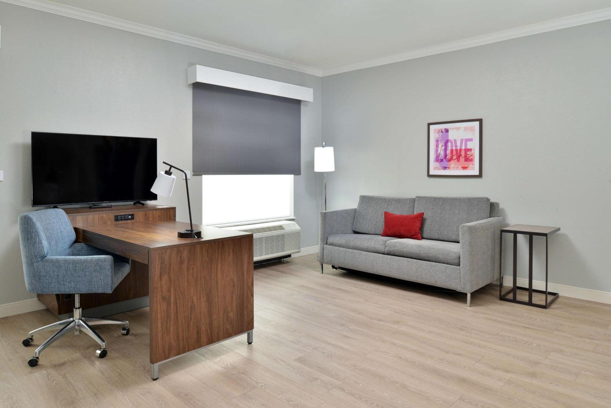 Hotel Hampton &